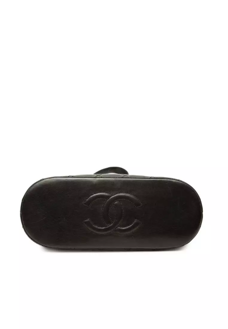 Pre-Loved Chanel Quilted Lambskin Shoulder Bag