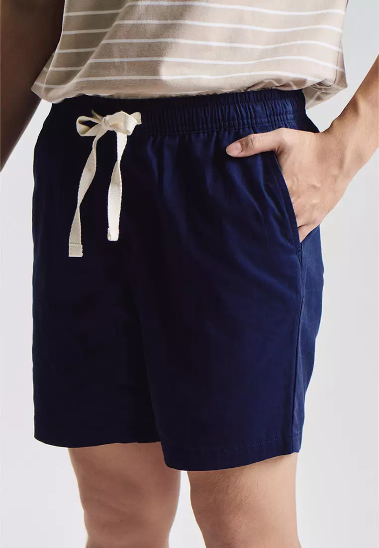 Essentials Easy Wear Modern Fit Shorts