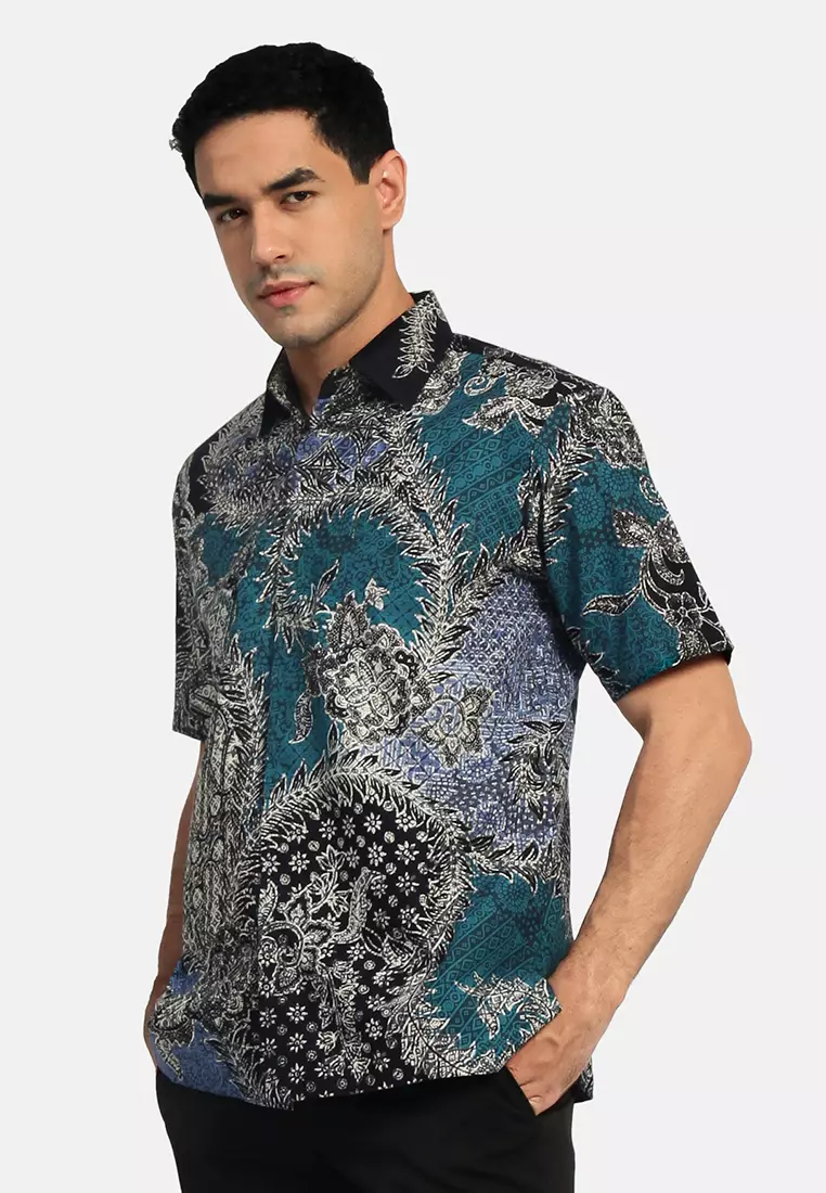 Hem Capella Lengan pendek Slimfit