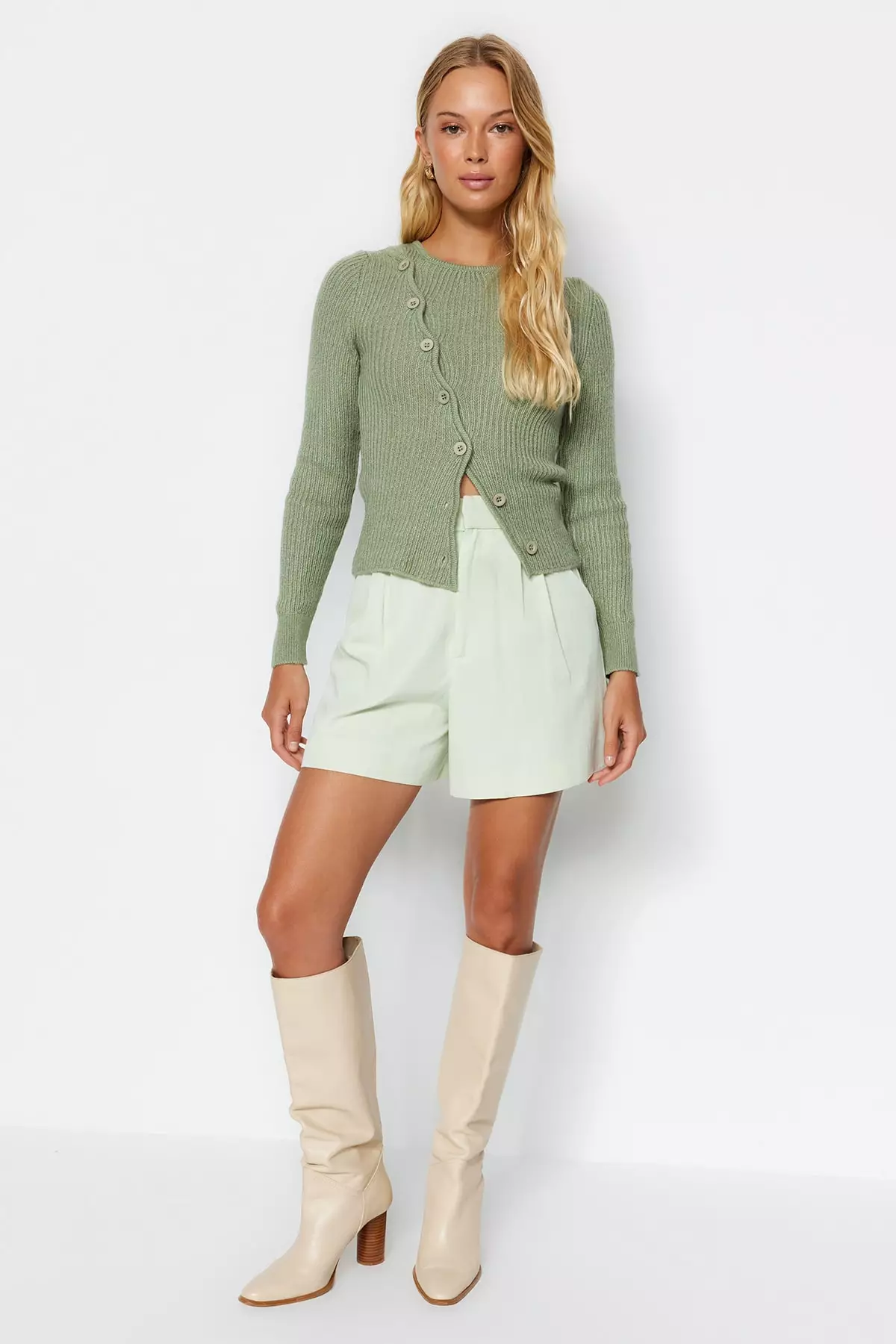 TRENDYOL Damen Weste Mit Knöpfen - Elegante Strickweste Für Casual Outfits