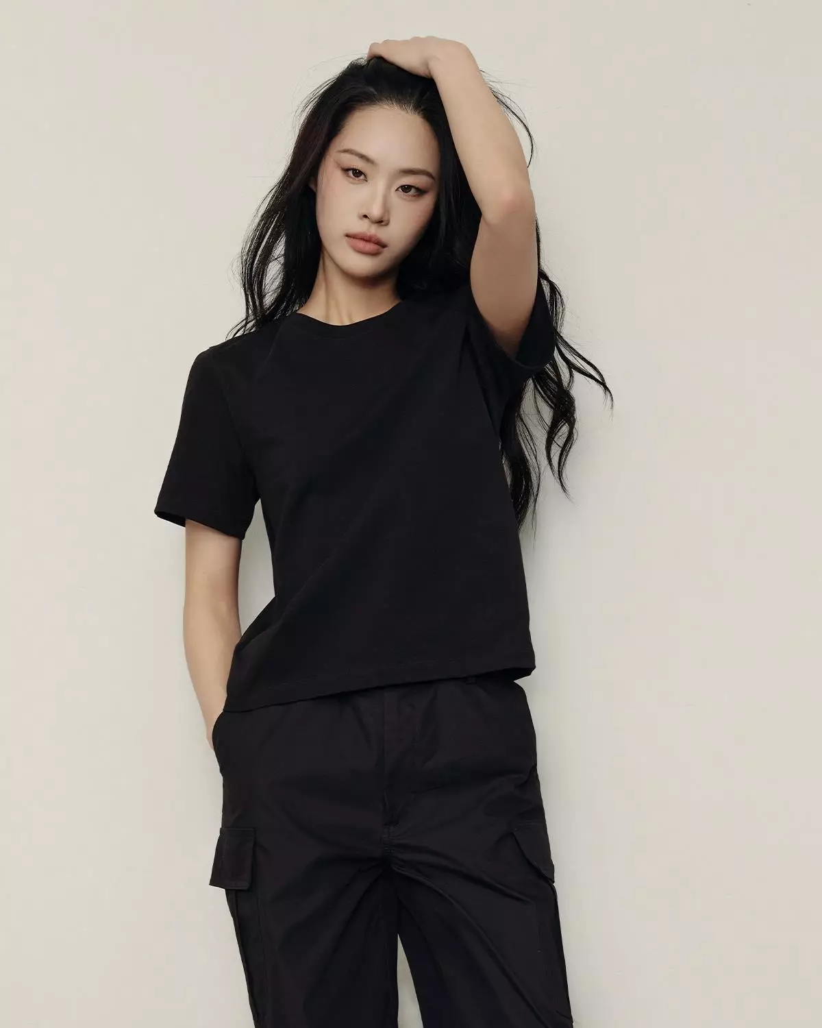 Giordano Women's (Online Exclusive) Korea  Basic Tee 0532555305