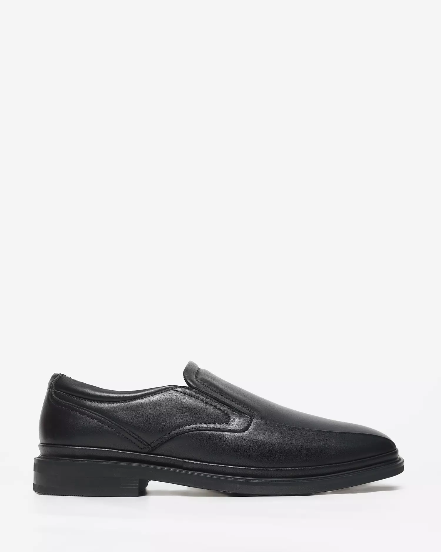 Buccheri Corvian Loafers Men Black