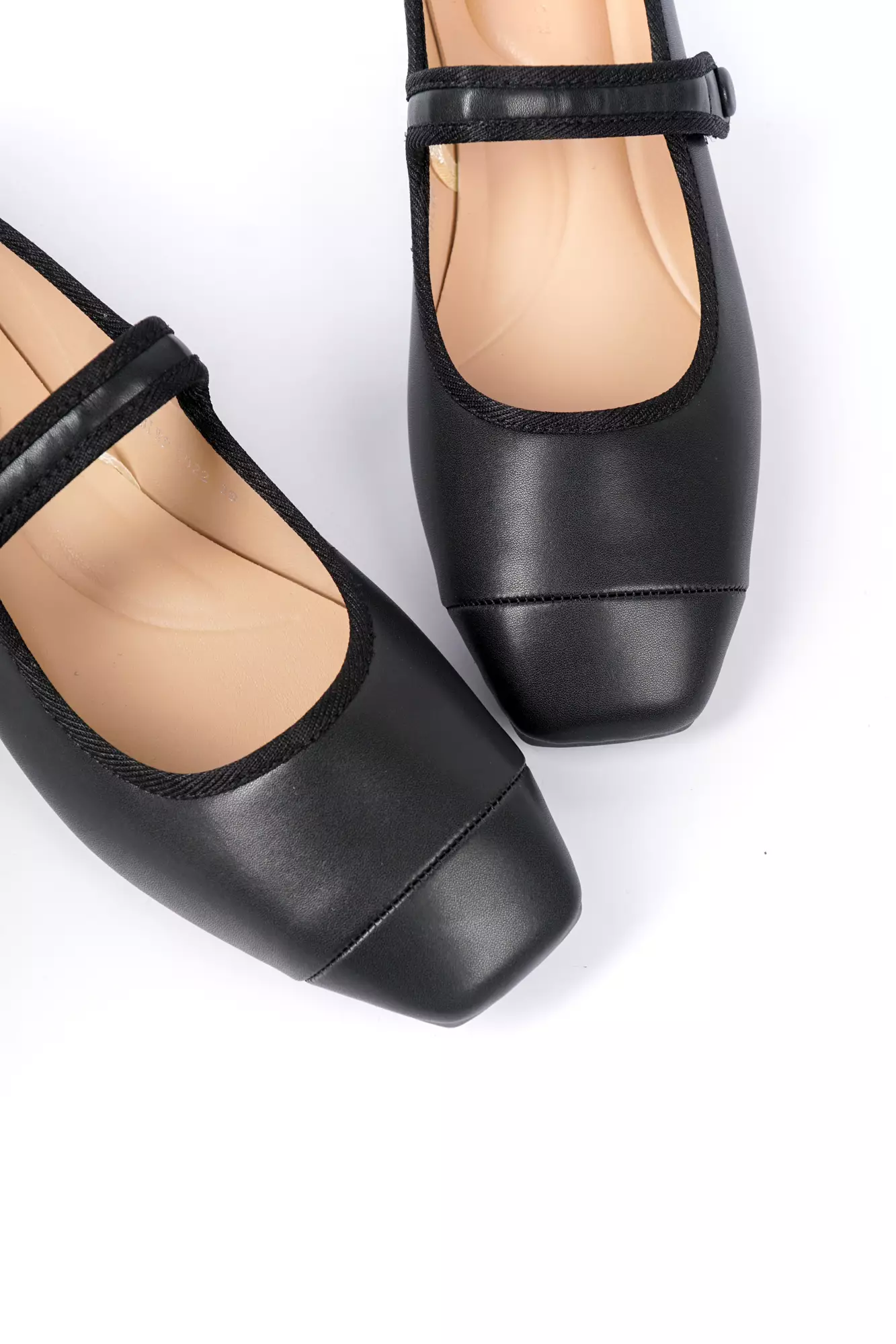 Blow Gili Flats Shoes Wanita BLWF 0022