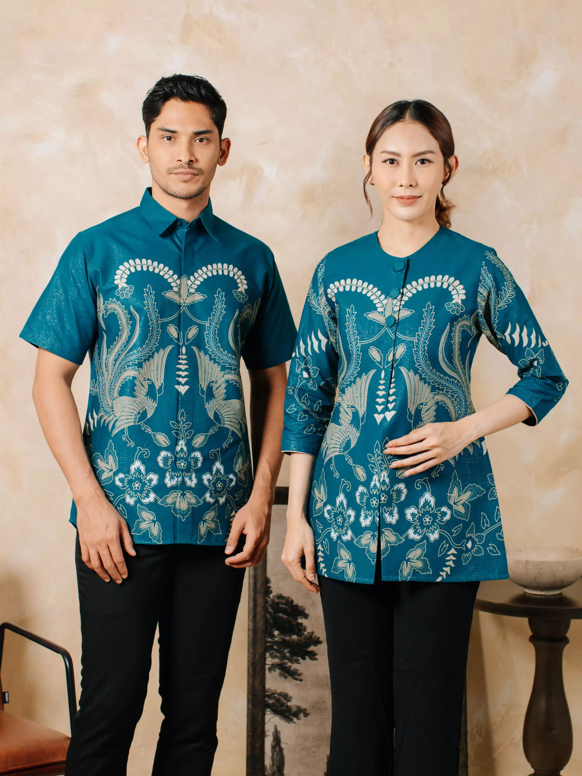 Avana by Adyatma Aria Turquise Kemeja Batik Slim Fit Tricot Pria Katun Foil