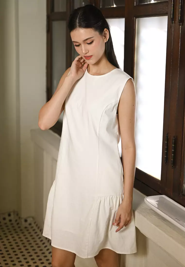 Sleeveless Dress
