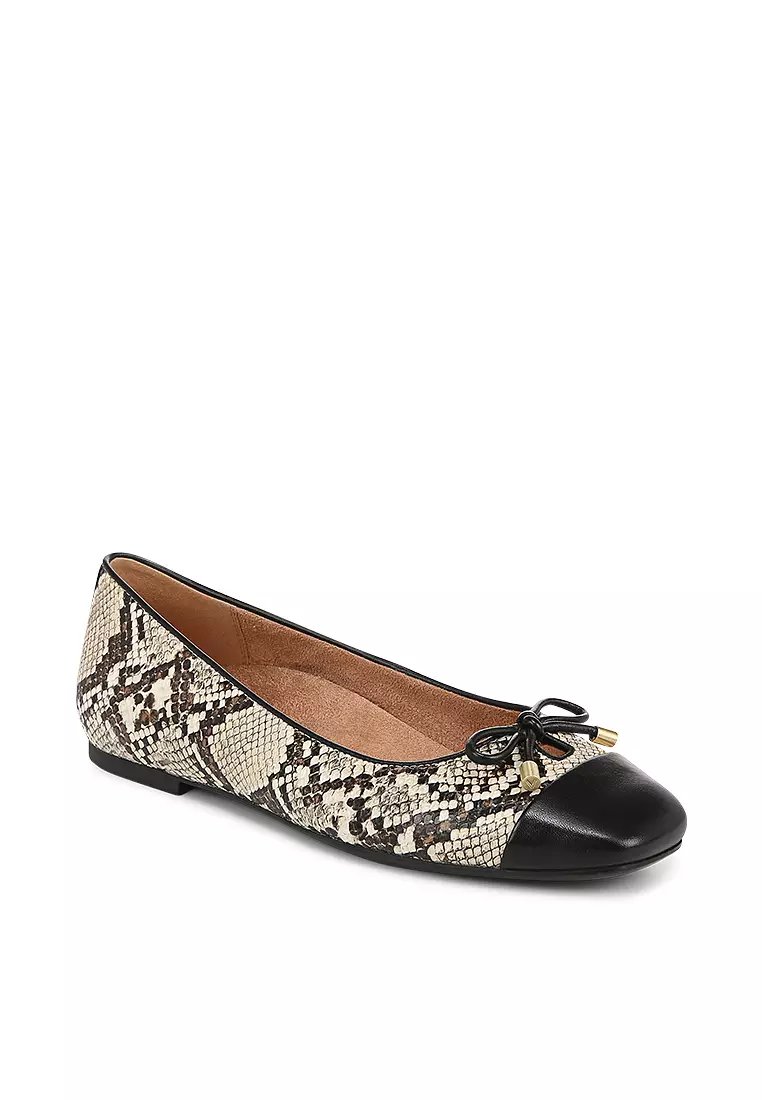 Discount on Vionic  shoes - SKU: Hyacinth Klara Women's Flat Shoes