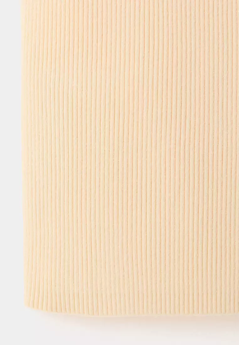 Ribbed Top With Beads
