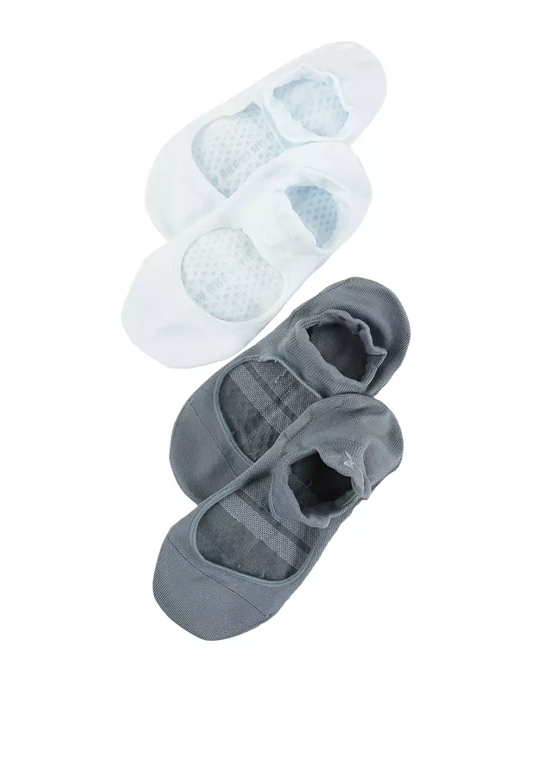 Under armour yoga socks hotsell