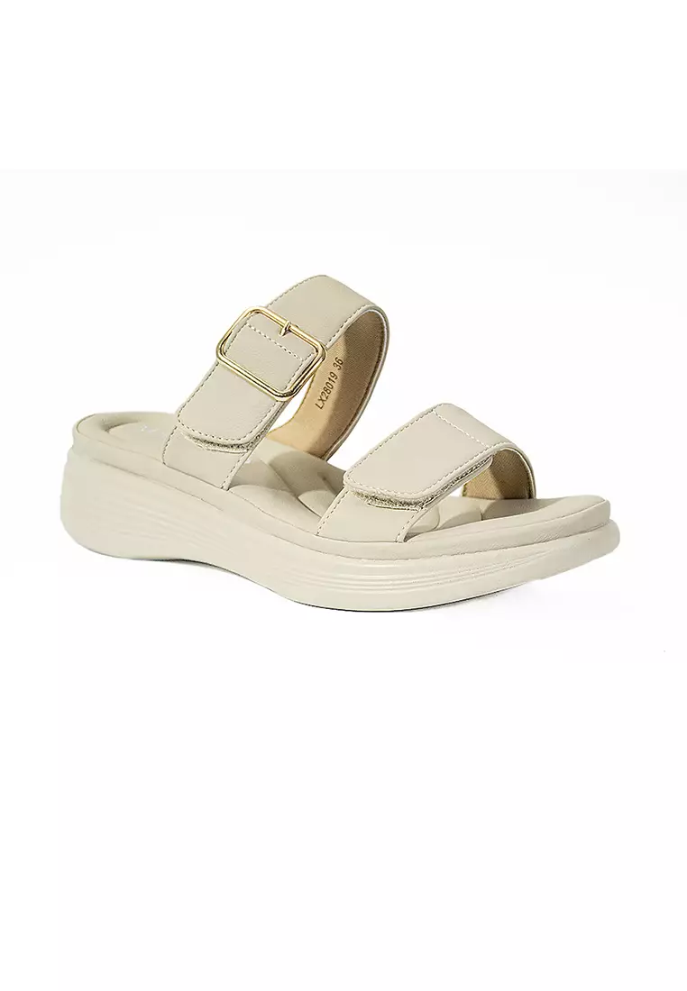 Women's Flats Sandals LY 28019 Bone C65