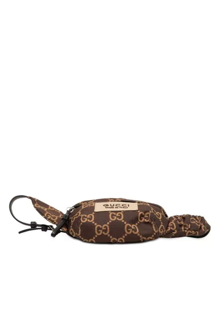 Pre-Loved Gucci Gg Nylon Ripstop Belt Bag