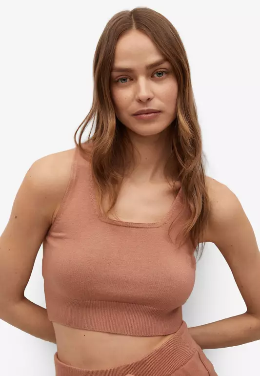 Cropped Knitted Top