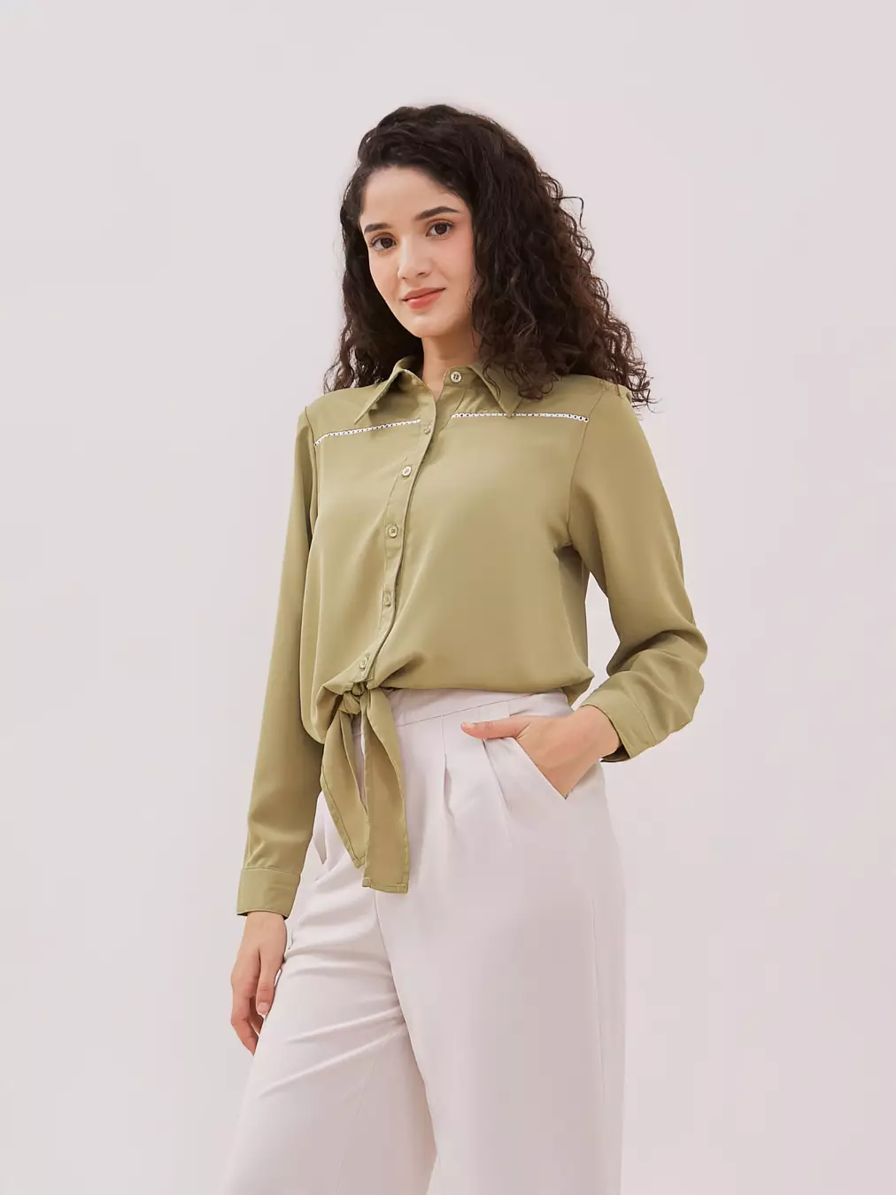 Urban Exchange Gisel Green Blouse - Atasan Blouse Kasual Lengan Panjang Warna Green