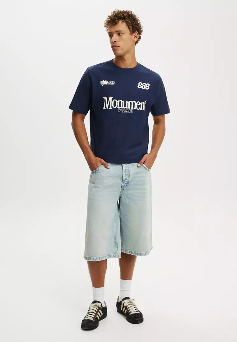 Cropped Fit Graphic T-Shirt