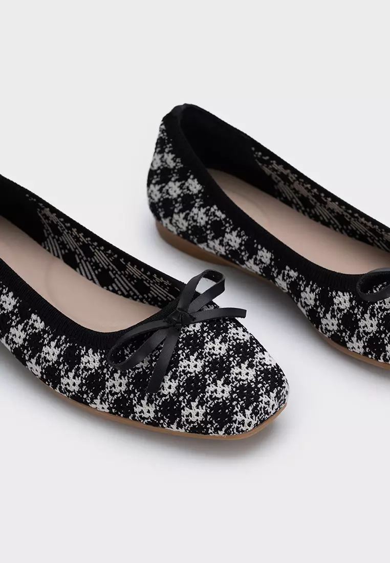 HOUNDSTOOTH FLAT BALLERINA WITH RIBBON DETAIL飞织法式粗花平底芭蕾鞋