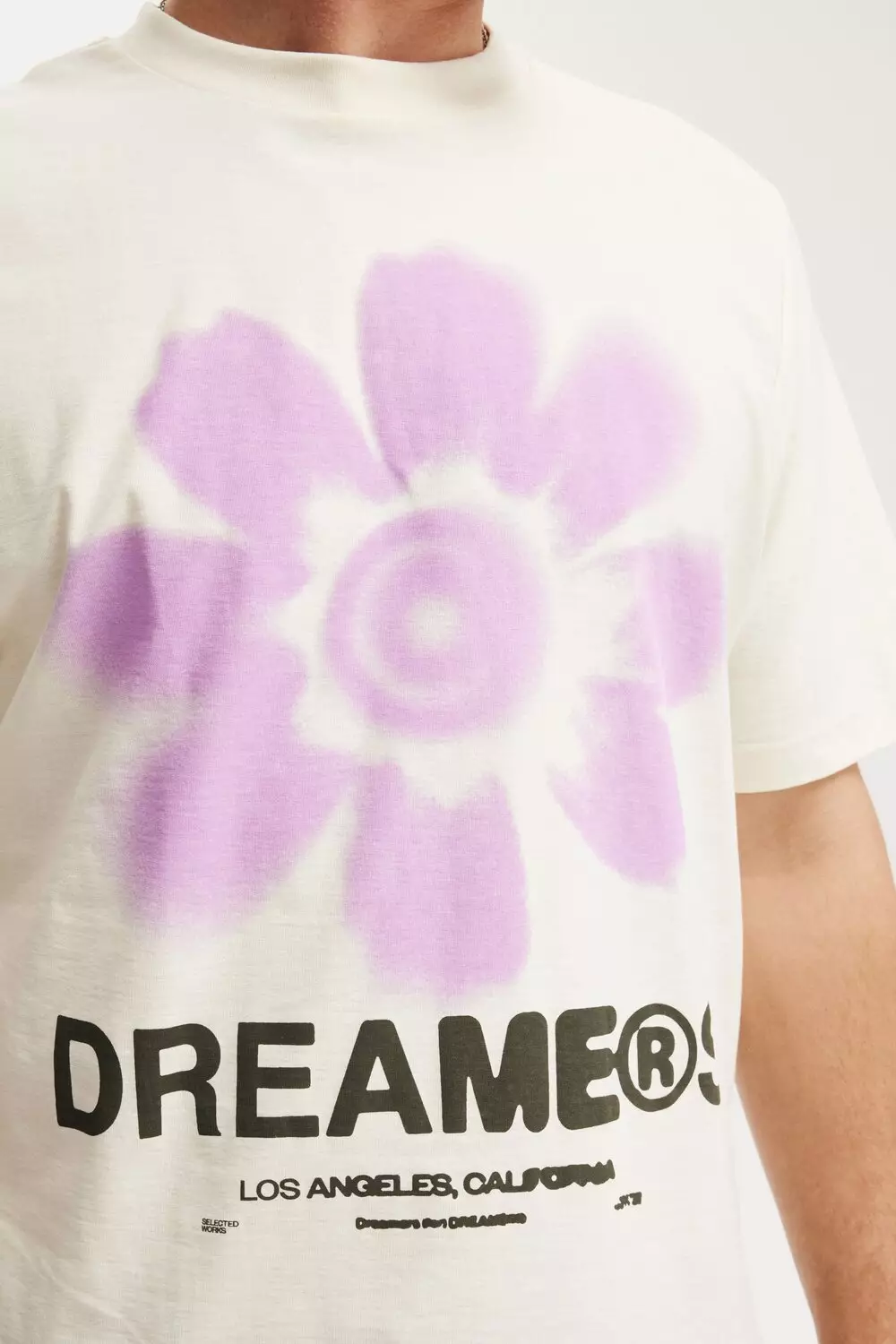 COTTON ON - ATASAN - CROPPED FIT GRAPHIC T-SHIRT