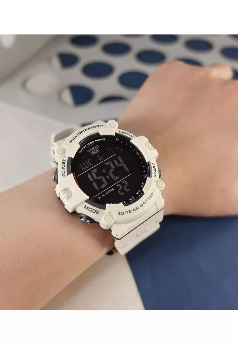 AE-1500WH-8B2V Sport Men's Digital Watch with Light Grey Resin Band