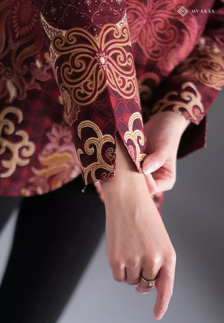 My Aksa Blouse Batik Wanita Lengan Panjang Sakya Maroon