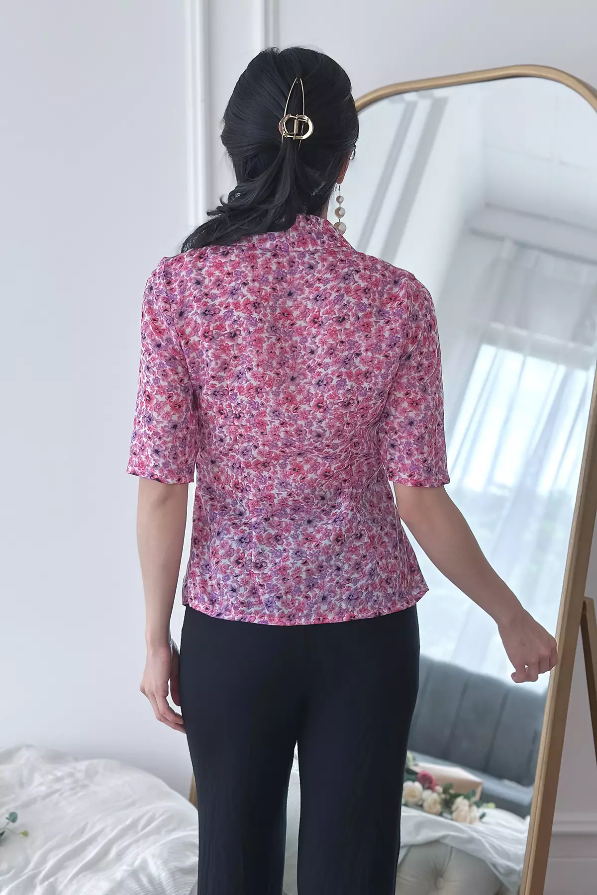 Karisma Kembangan Pink Kebaya