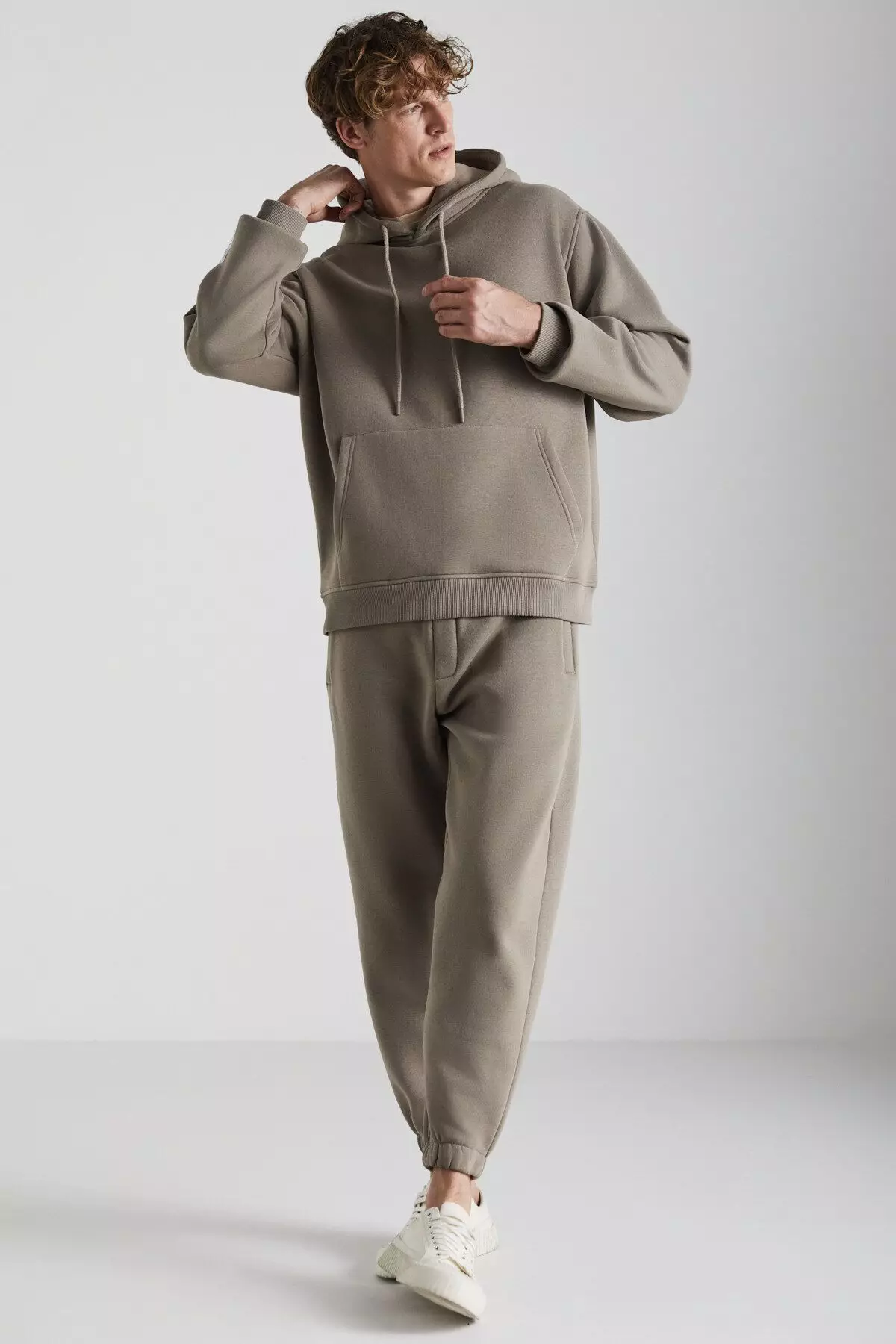 Ashbourne Hoodie & Sweatpants Set