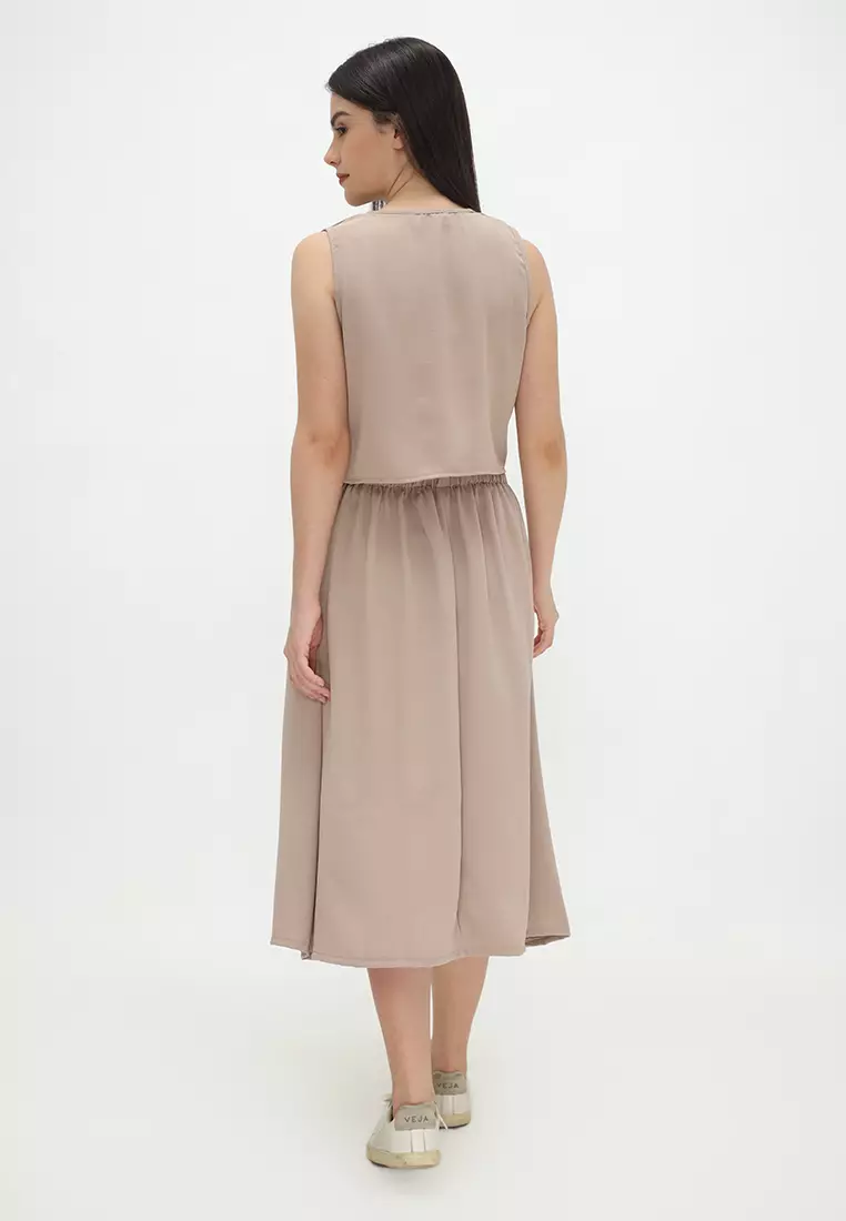 Mannequin Ties Vest Skirt Set