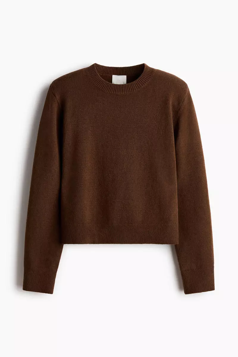 Shoulder-pad jumper