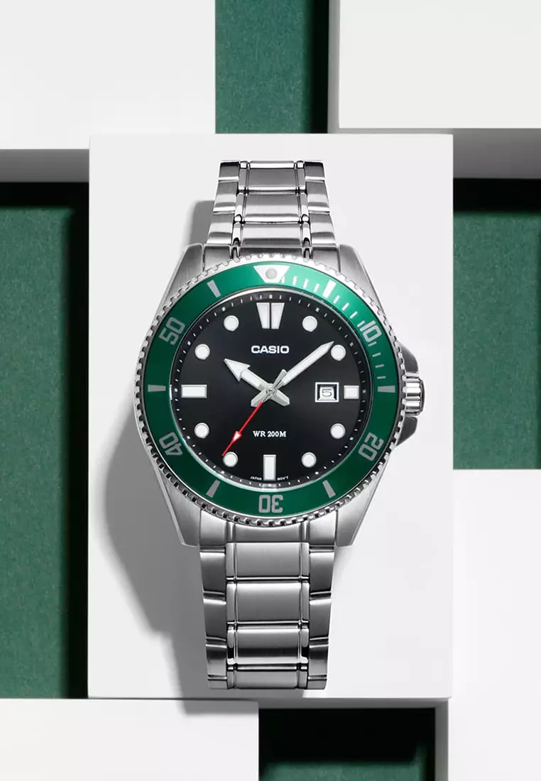 Men Analog Watch MDV-107D-3AV Silver Stainless Steel Strap