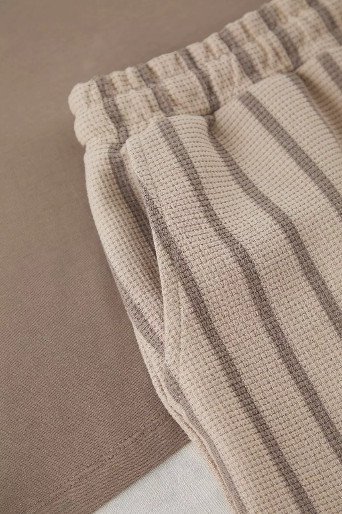 Beige Regular Fit Striped Knitted Pajamas Set Tmnss25Pt00029