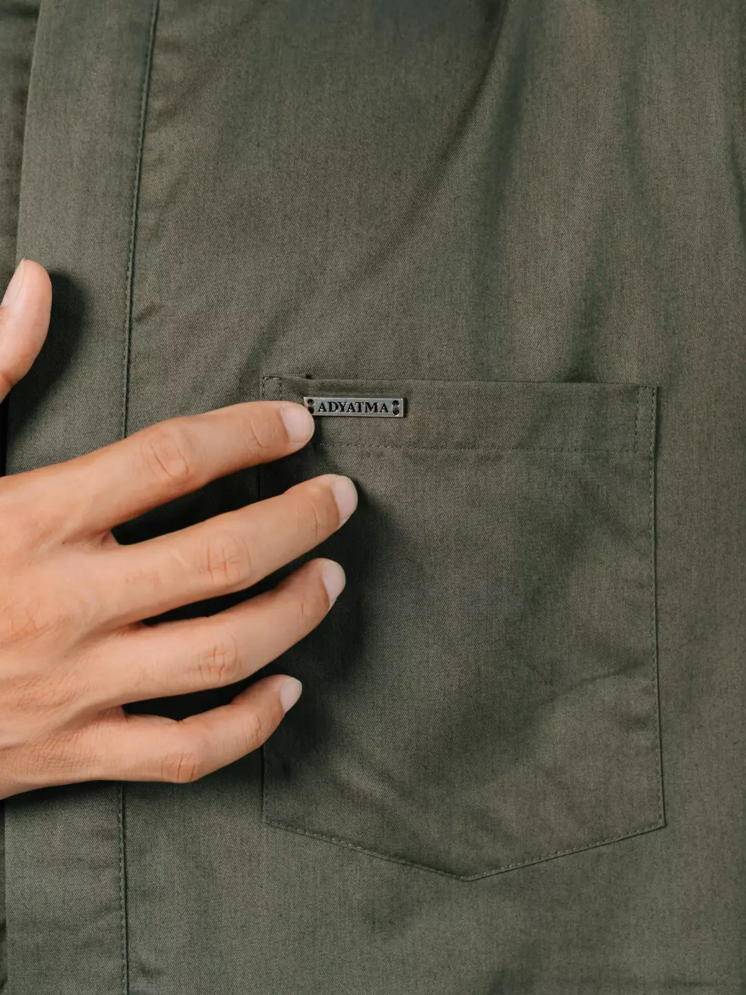 Adyatma Baju Koko Jubah Gamis Pria COTTON COMBED TWILL Olive Regular Fit Baju Muslim Pria Lengan Panjang