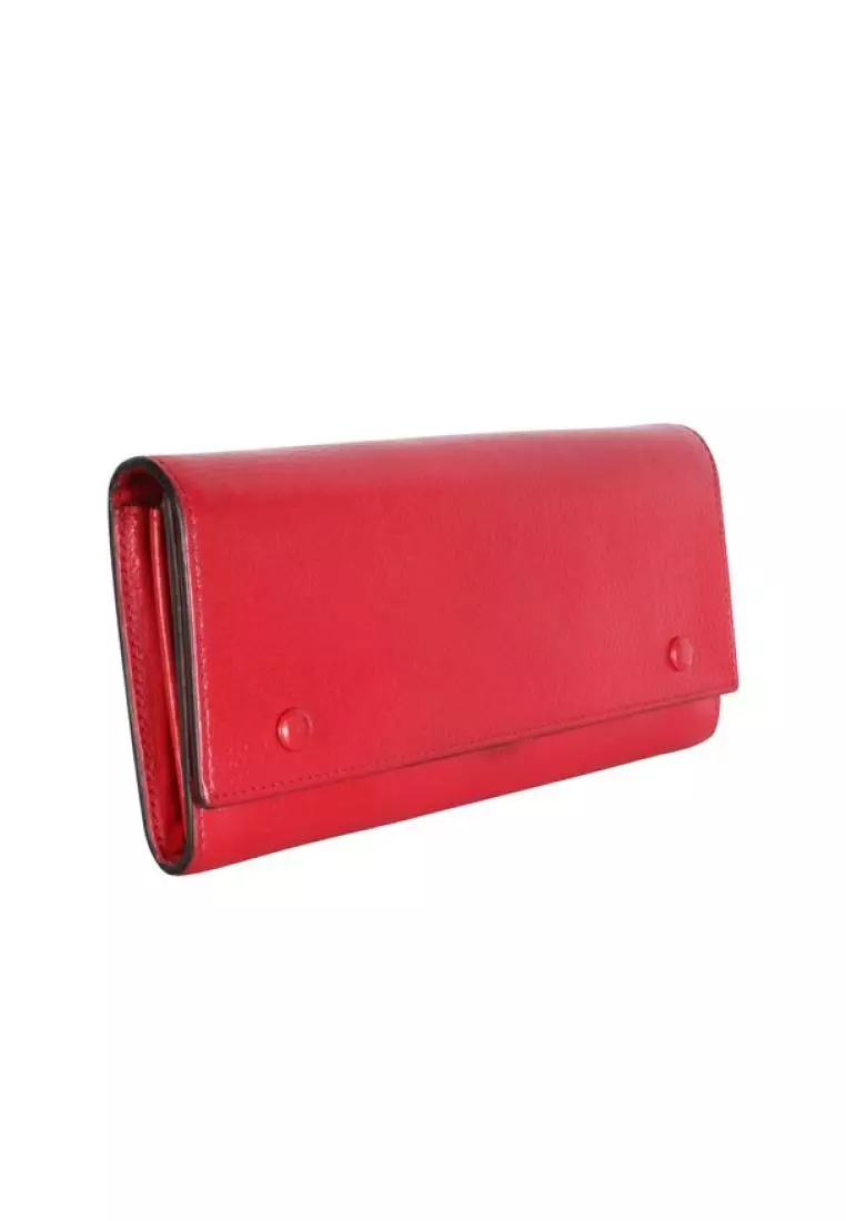 Celine flap clearance