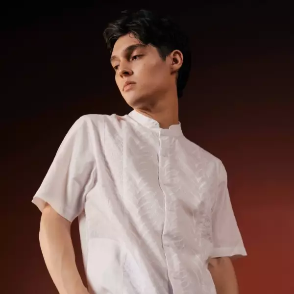 LARUSSO Khair Collection - Big Size Kemeja Koko Bordir Pria Bertekstur Lengan Pendek -  Hafeez