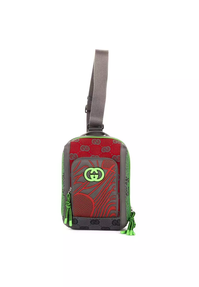Buy Gucci Pre-Loved Two Way Jersey GG Backpack Online  display picture 2