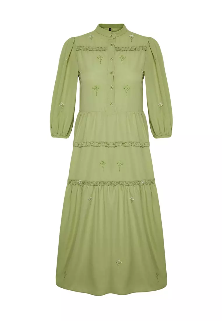 Embroidery Midi Dress