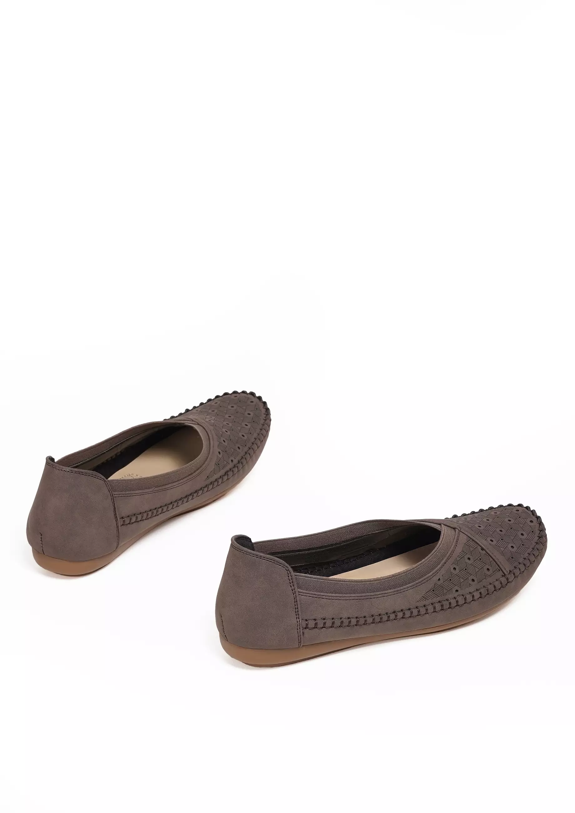 VIVI NICI - Amisha Sepatu Kerja Wanita Hak 2 Cm Downtown Brown