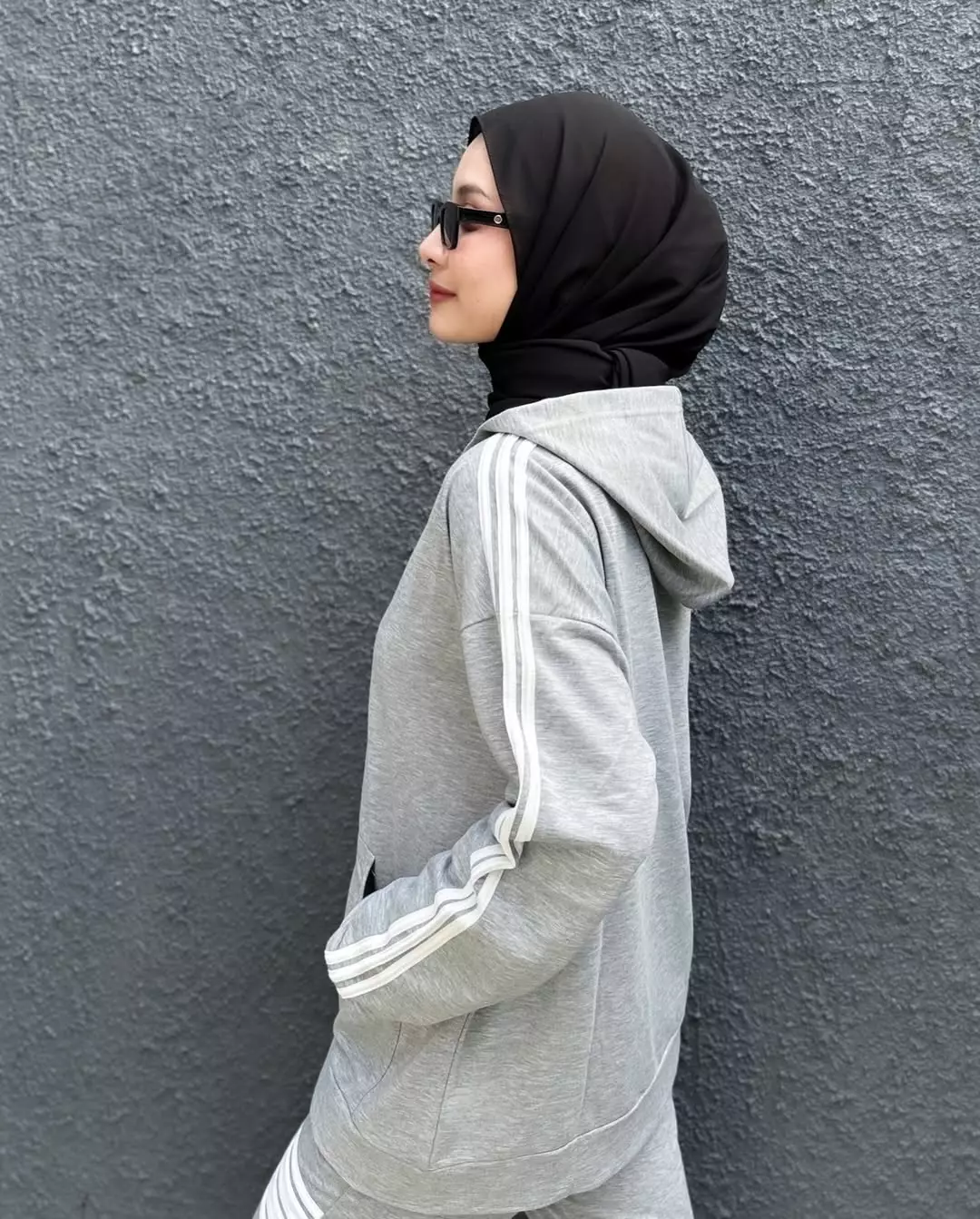 Set Sporty Jogger Anisa- Setelan Baju Olahraga Wanita