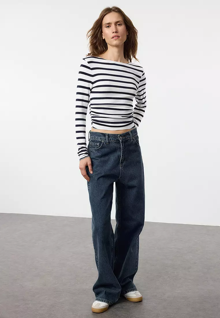 Long Sleeves Fitted Top