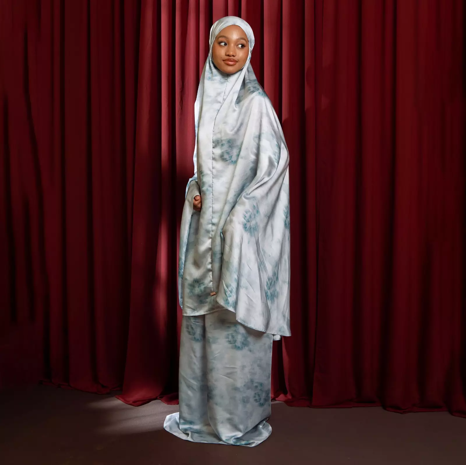 Kala Prayer Set Emerald Cloud