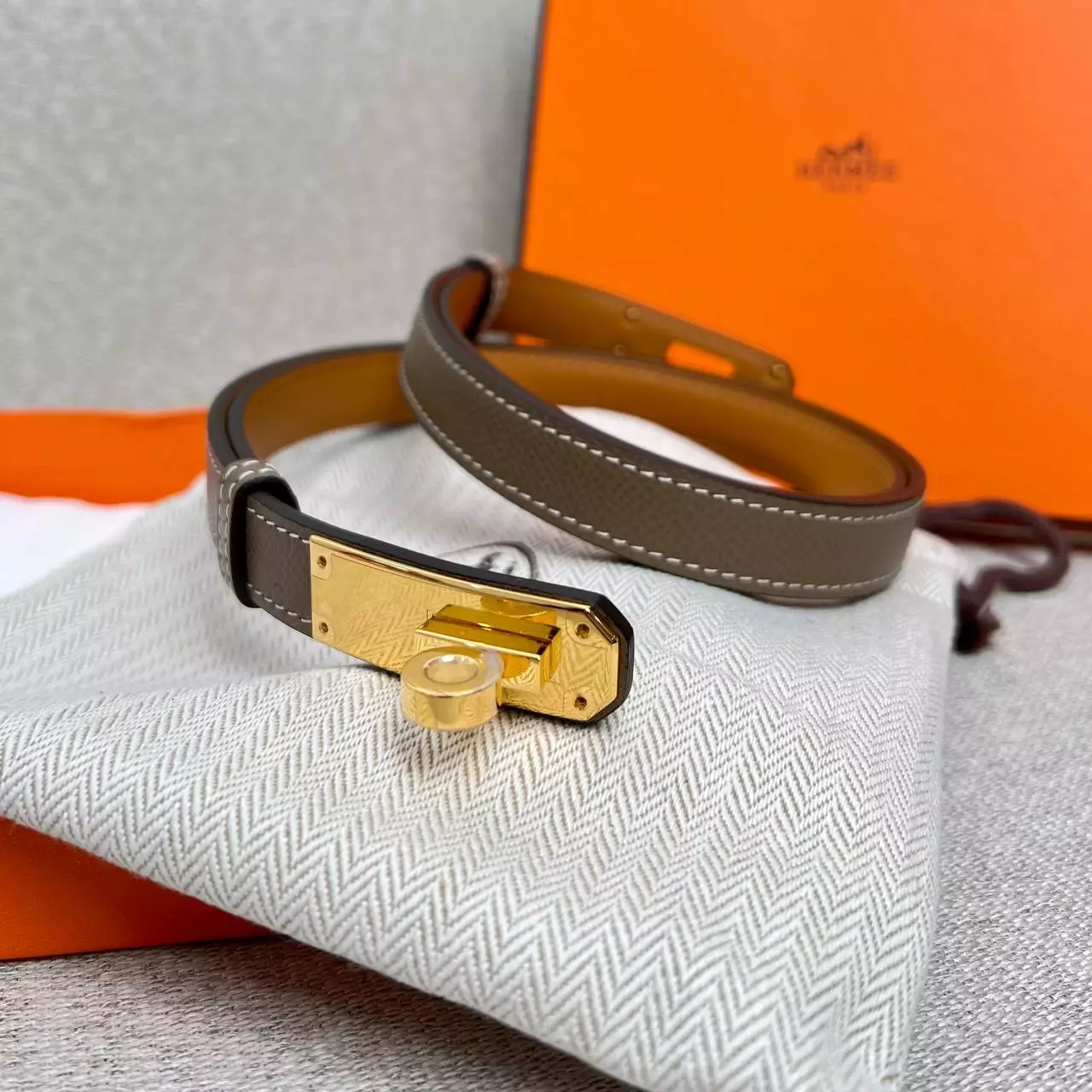 Jual Hermes Kelly Belt 18mm Epsom Etoupe Ghw Original 2025 | ZALORA ...