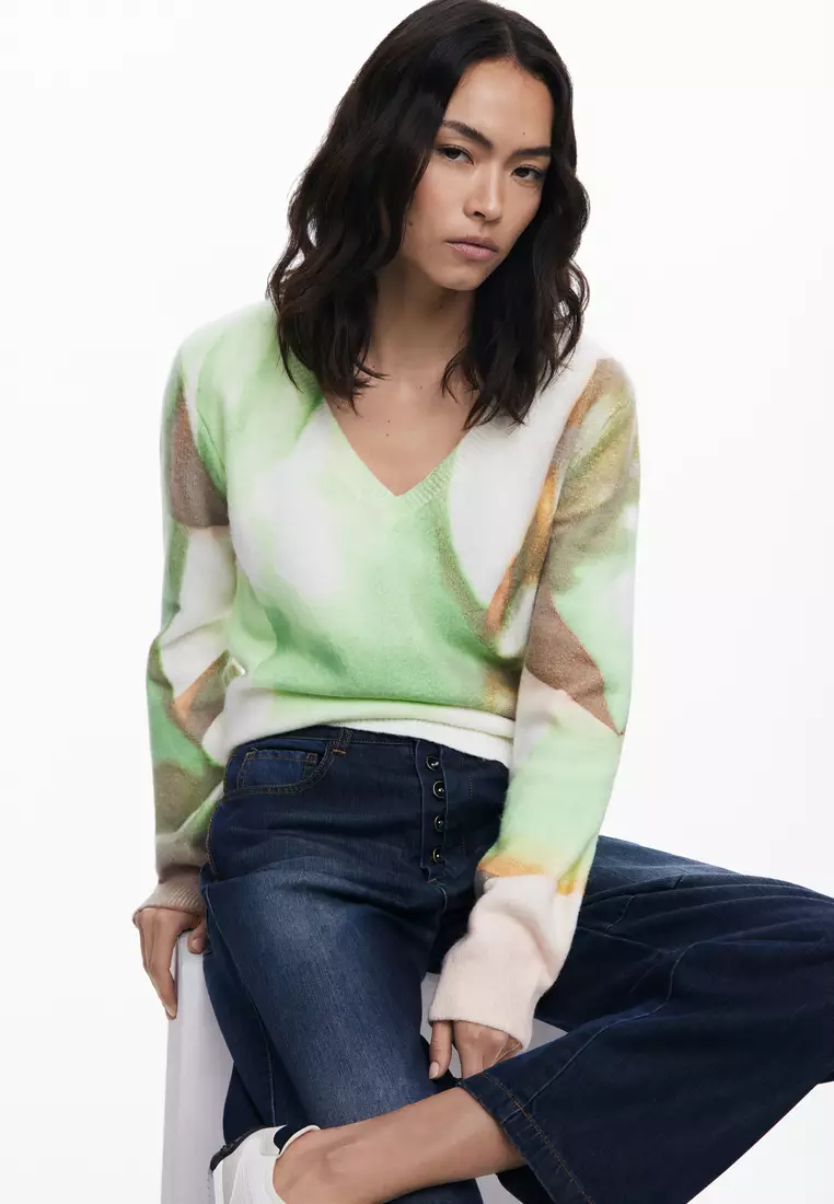 Soft V-neck sweater