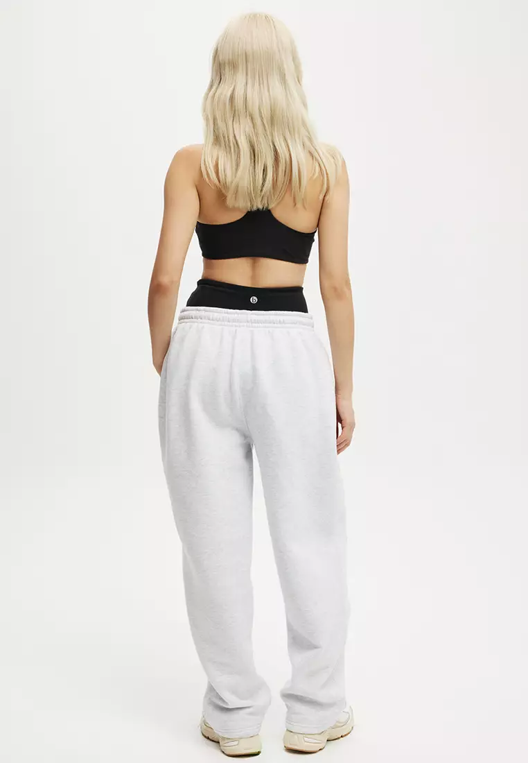 Plush Essential Barrel Sweatpants