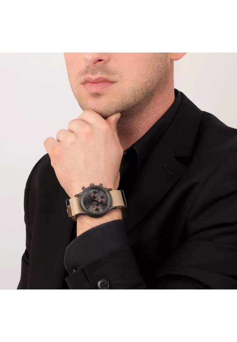 [3 Years Warranty] Sector 660 Collection 43mm Men's Leather Quartz Watch R3251517006