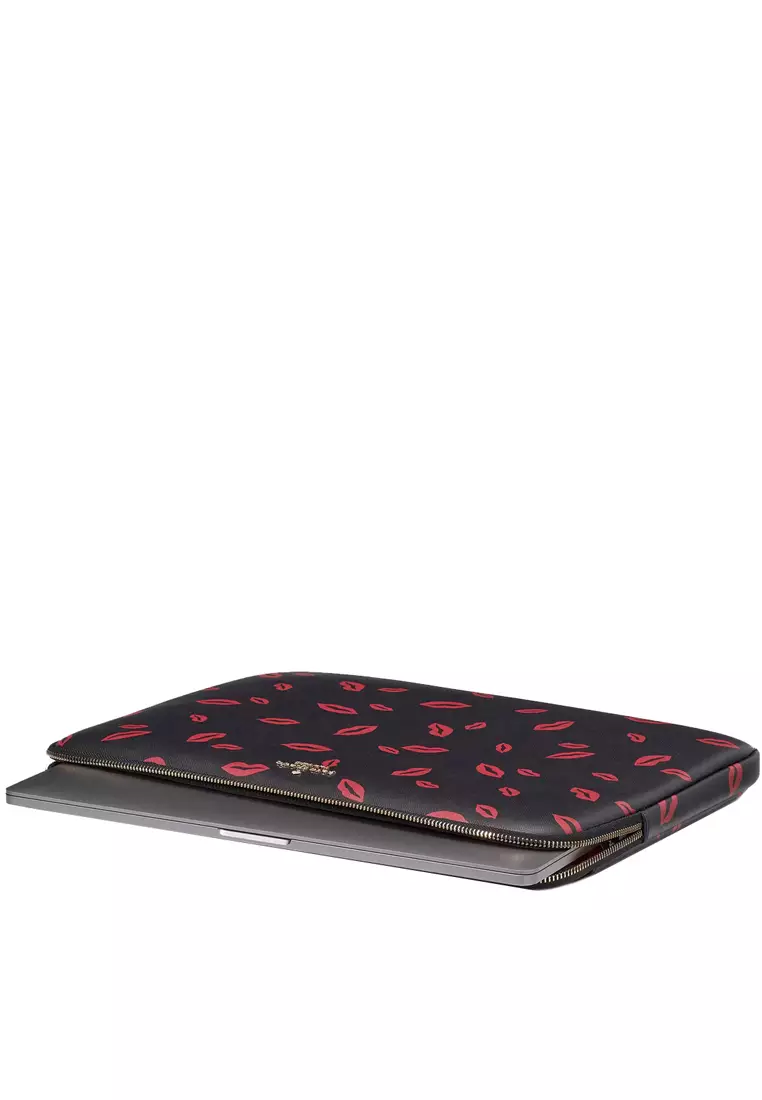 Lip Toss Printed Laptop Sleeve in Black Multi KF351