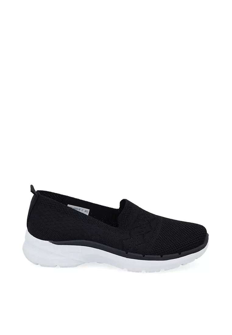 Discount on Carlo Rino  shoes - SKU: Black Wanderer Knitted Slip-Ons