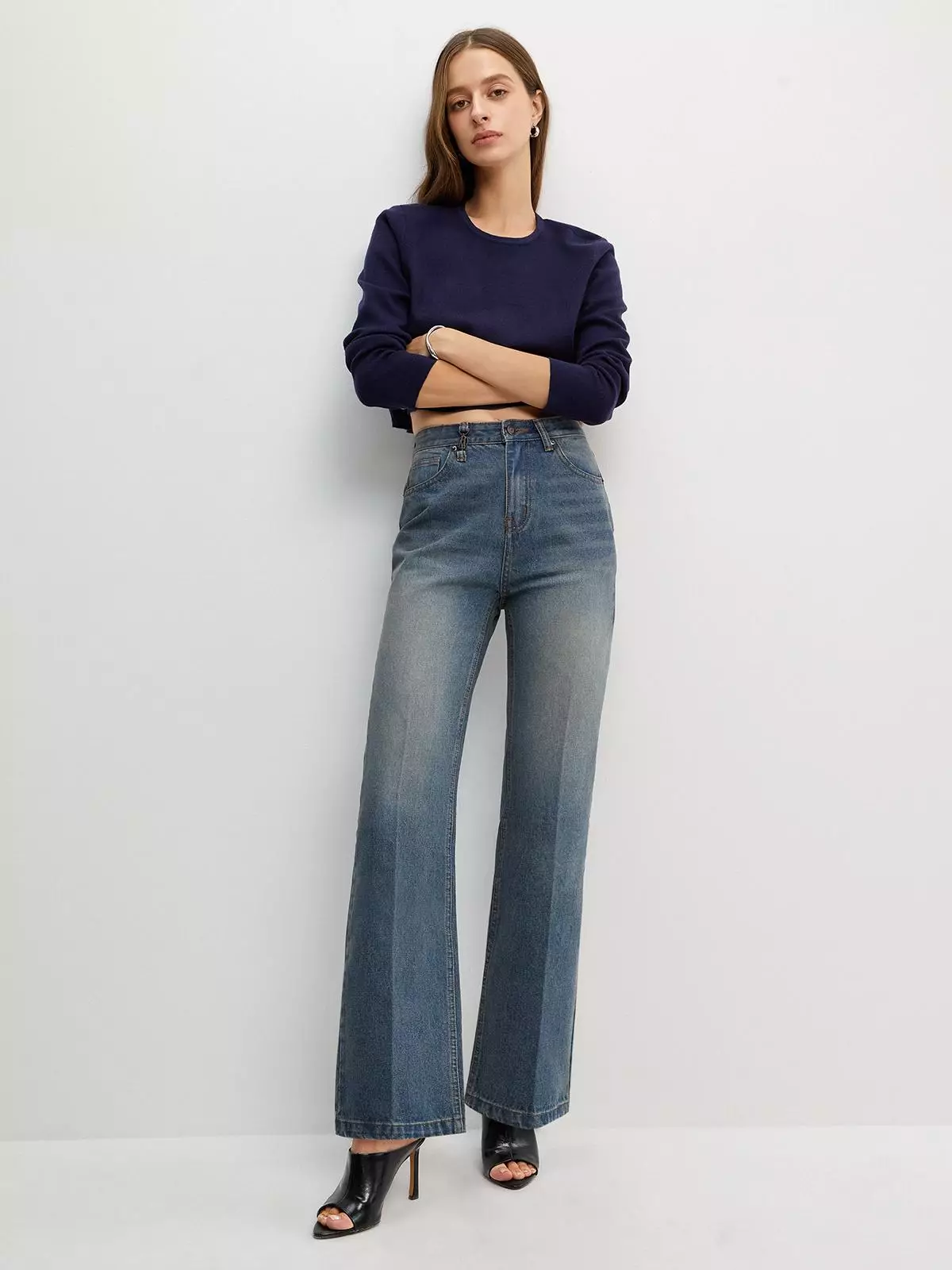 Mid Waist Bootcut Jeans - Blue