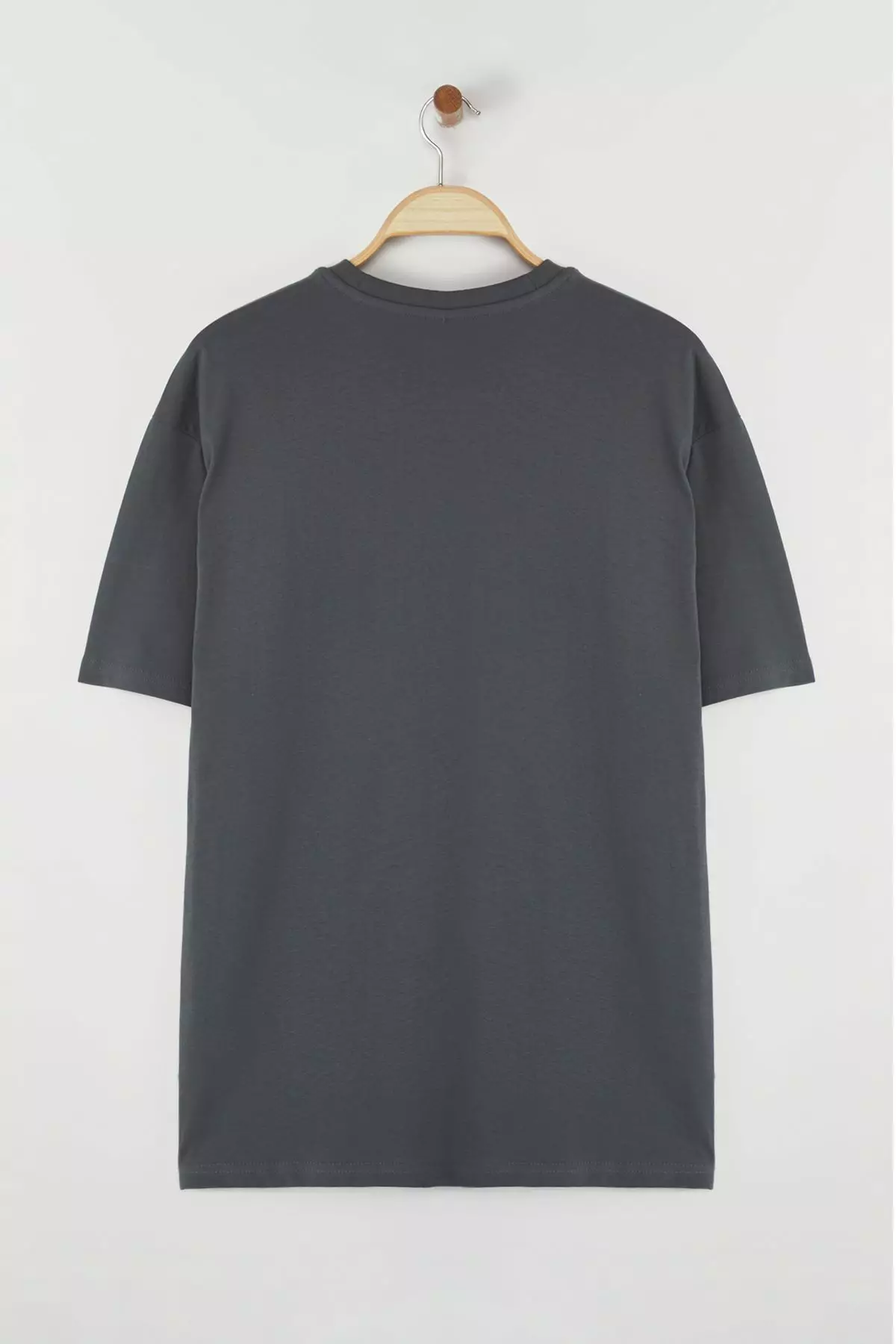 Anthracite Oversize/Wide Cut Deer Embroidered 100% T-Shirt TMNSS24TS00055