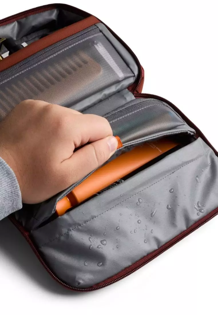 Bellroy Hanging Toiletry Kit - Clay