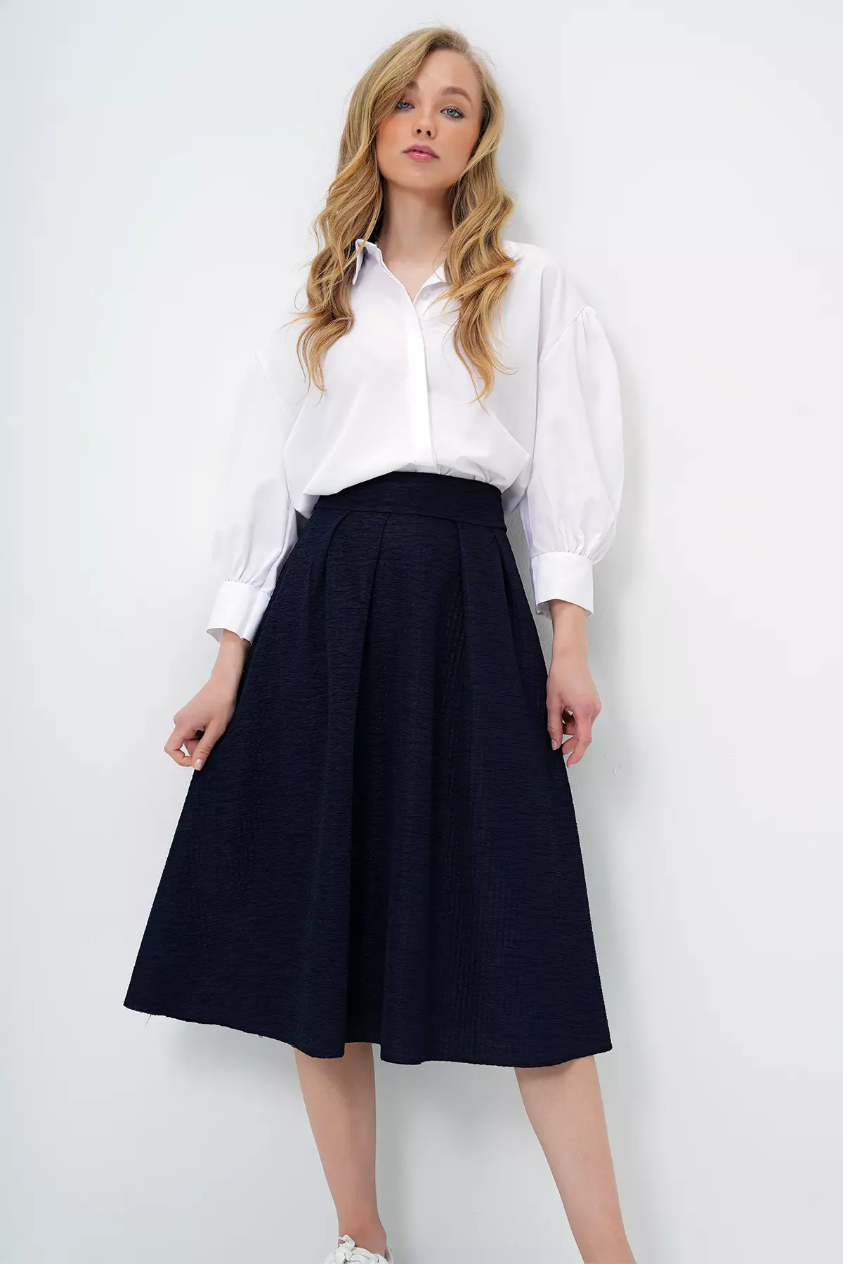 Women's Navy Blue High Waist Wide Belt Hidden Zipper Midi Length Textured Skirt Alc-X13473