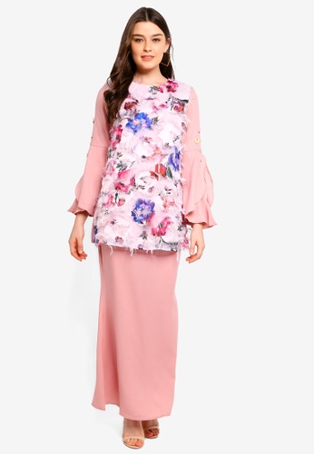Kurung Moden from peace collections in Pink