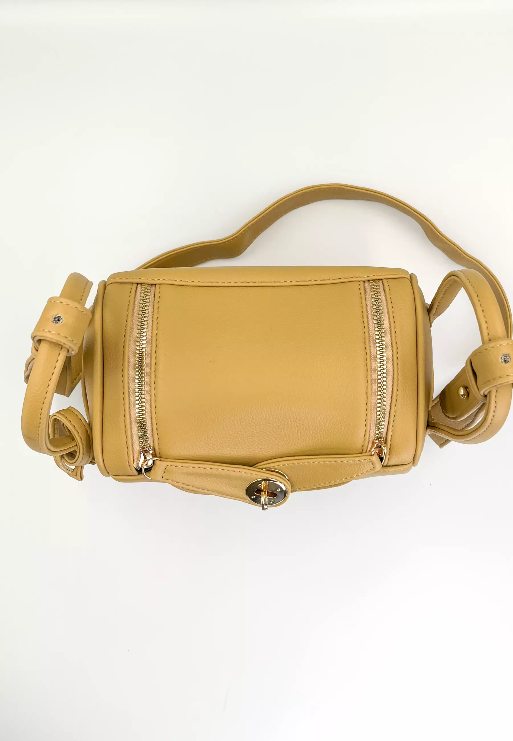 Patris Lyodra Sling Bag / Tas Wanita Selempang