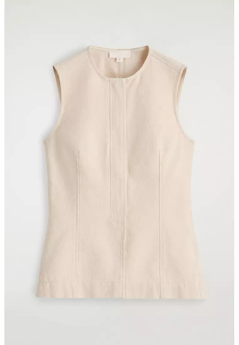 SLEEVELESS DENIM TOP