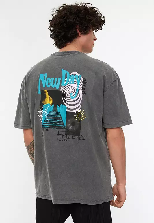 Graphic T-Shirt